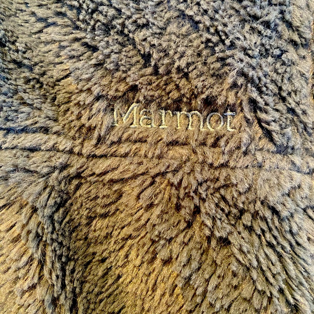 Marmot shirt jacket, size medium - Picture 3 of 7